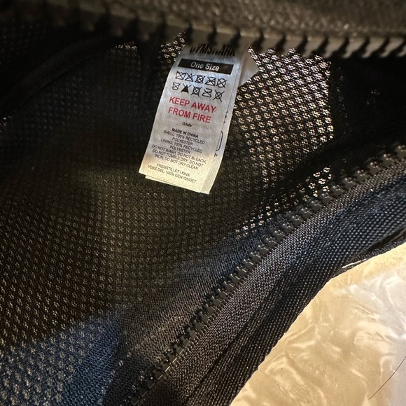 Gymshark purse - Picture 3 of 5